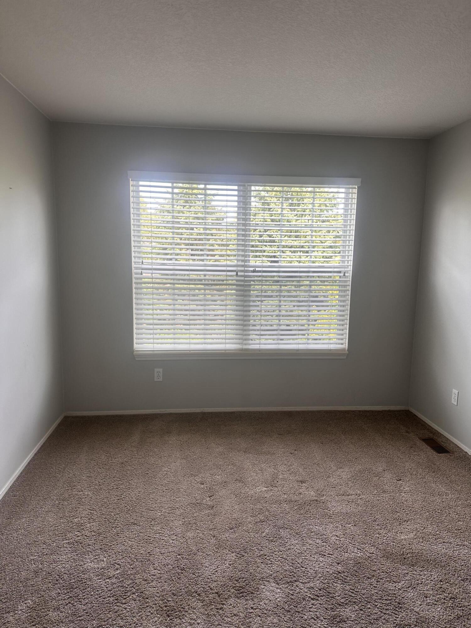 2514 Boulder Lane Property Photo 13