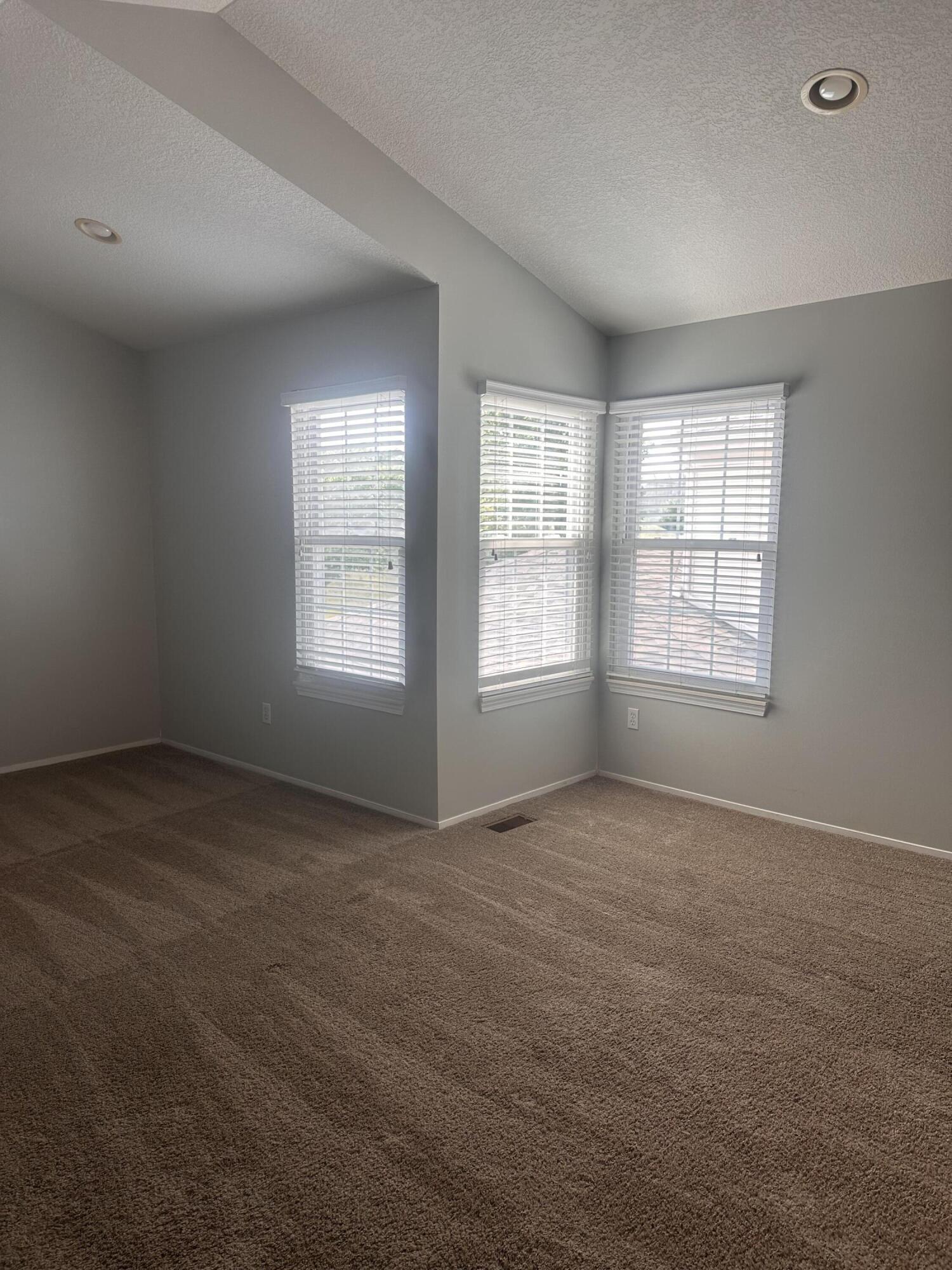 2514 Boulder Lane Property Photo 16