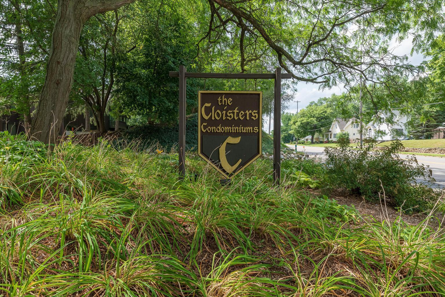 135 Balmoral Court Property Photo 3