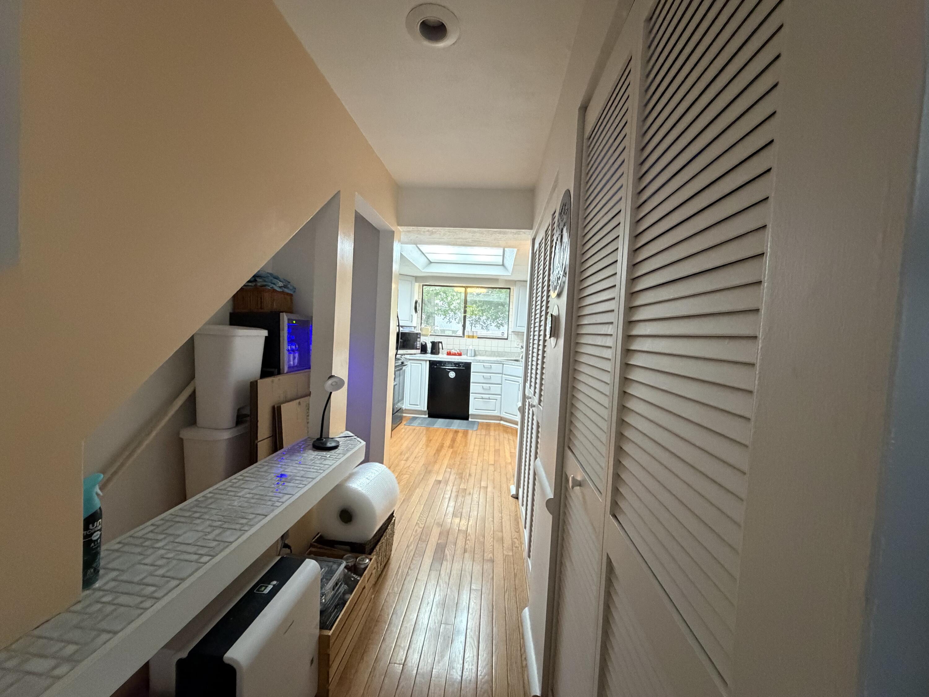 135 Balmoral Court Property Photo 10