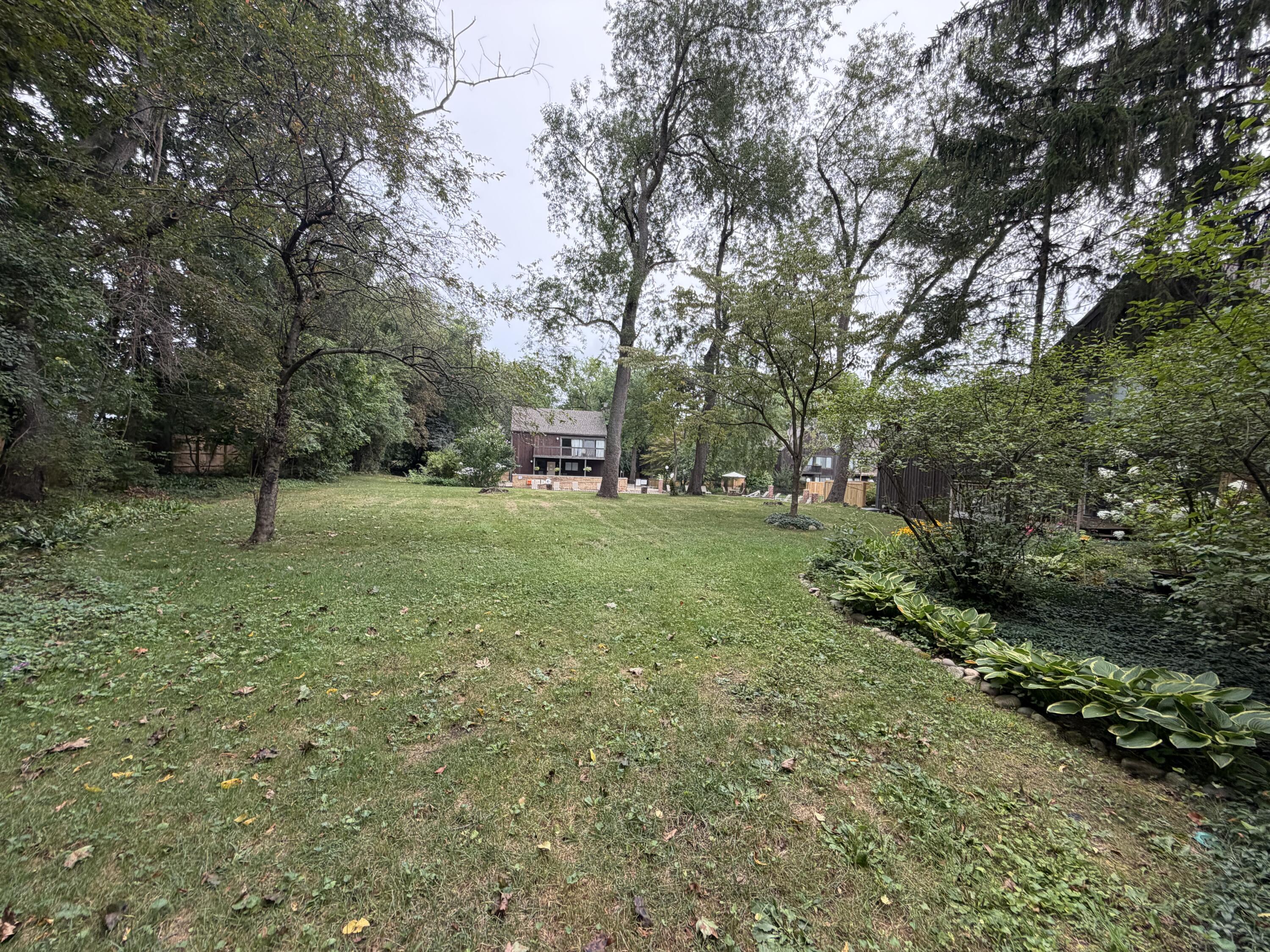 135 Balmoral Court Property Photo 19