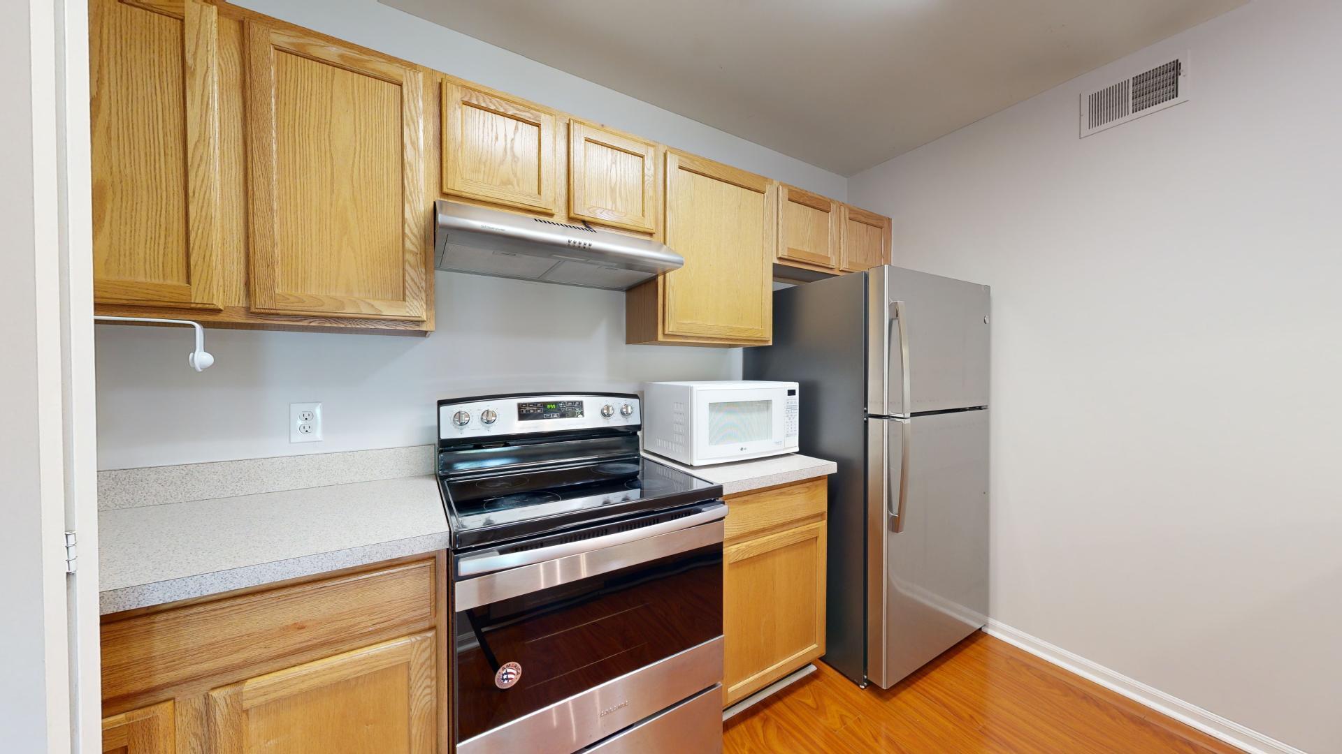 2771 S Knightsbridge Circle Property Photo 2