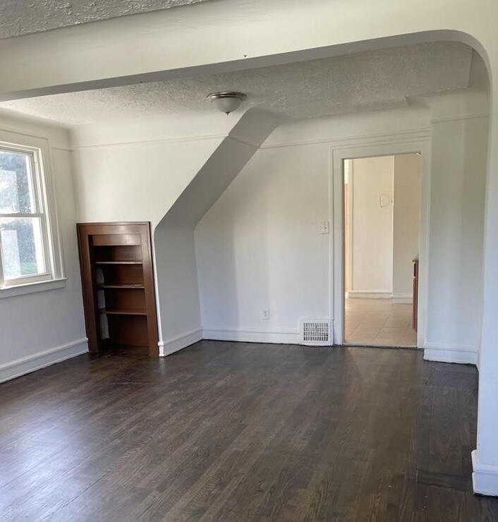 3918 High Street Property Photo 5