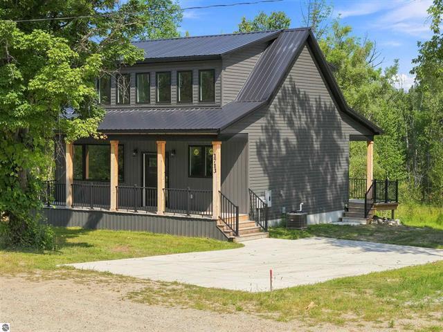 1713 Vanderlip Road Property Photo 1