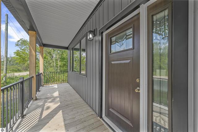 1713 Vanderlip Road Property Photo 4