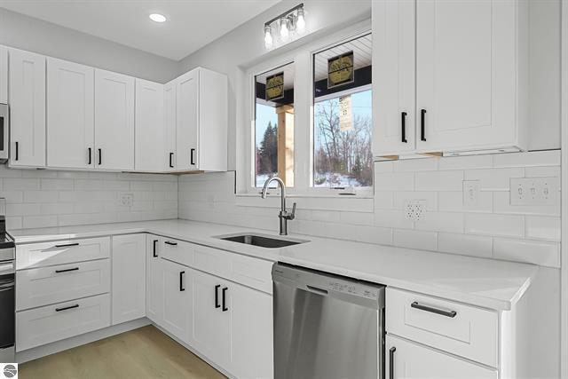 1713 Vanderlip Road Property Photo 8