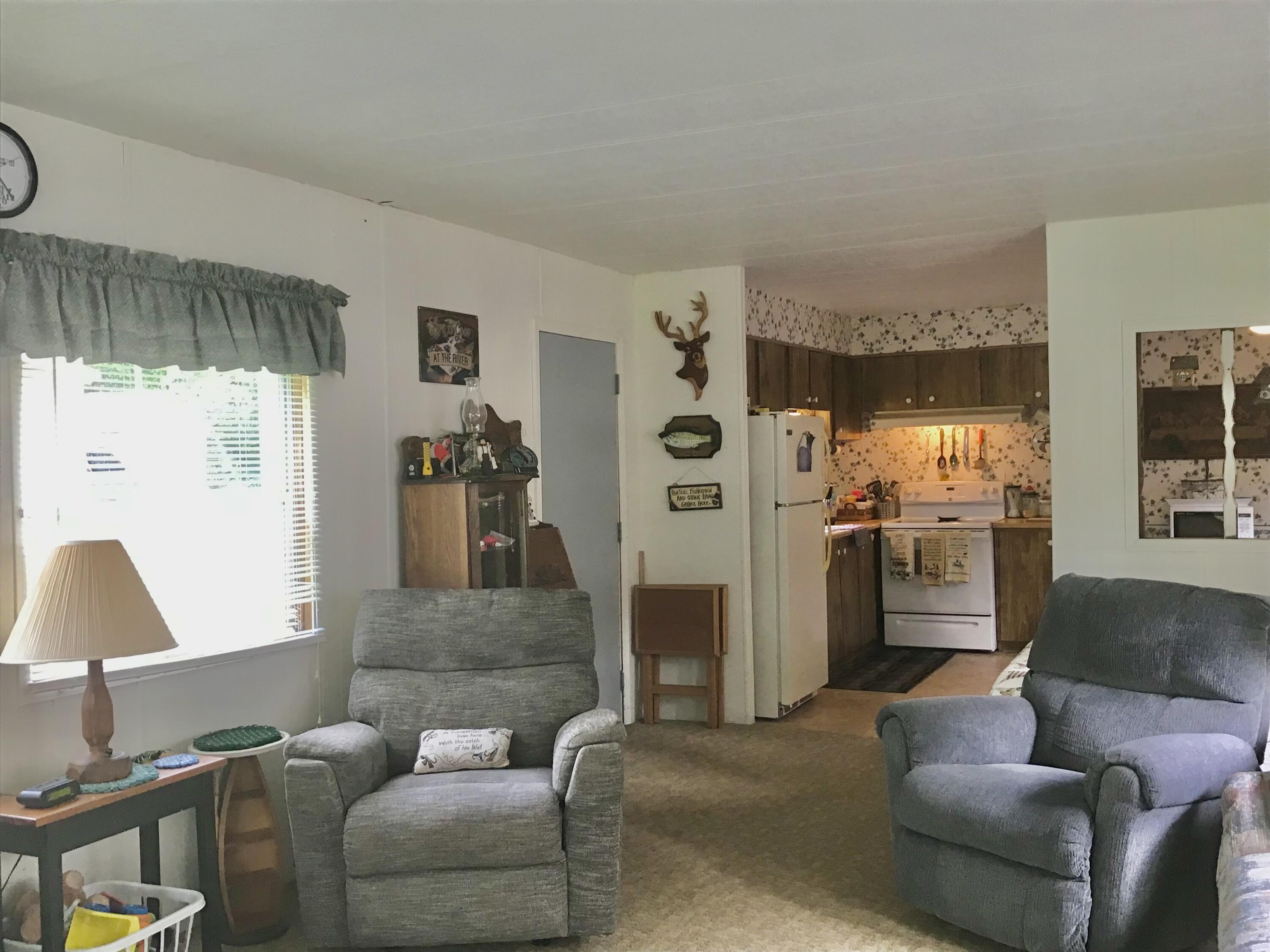 66521 Winding River Road Property Photo 9