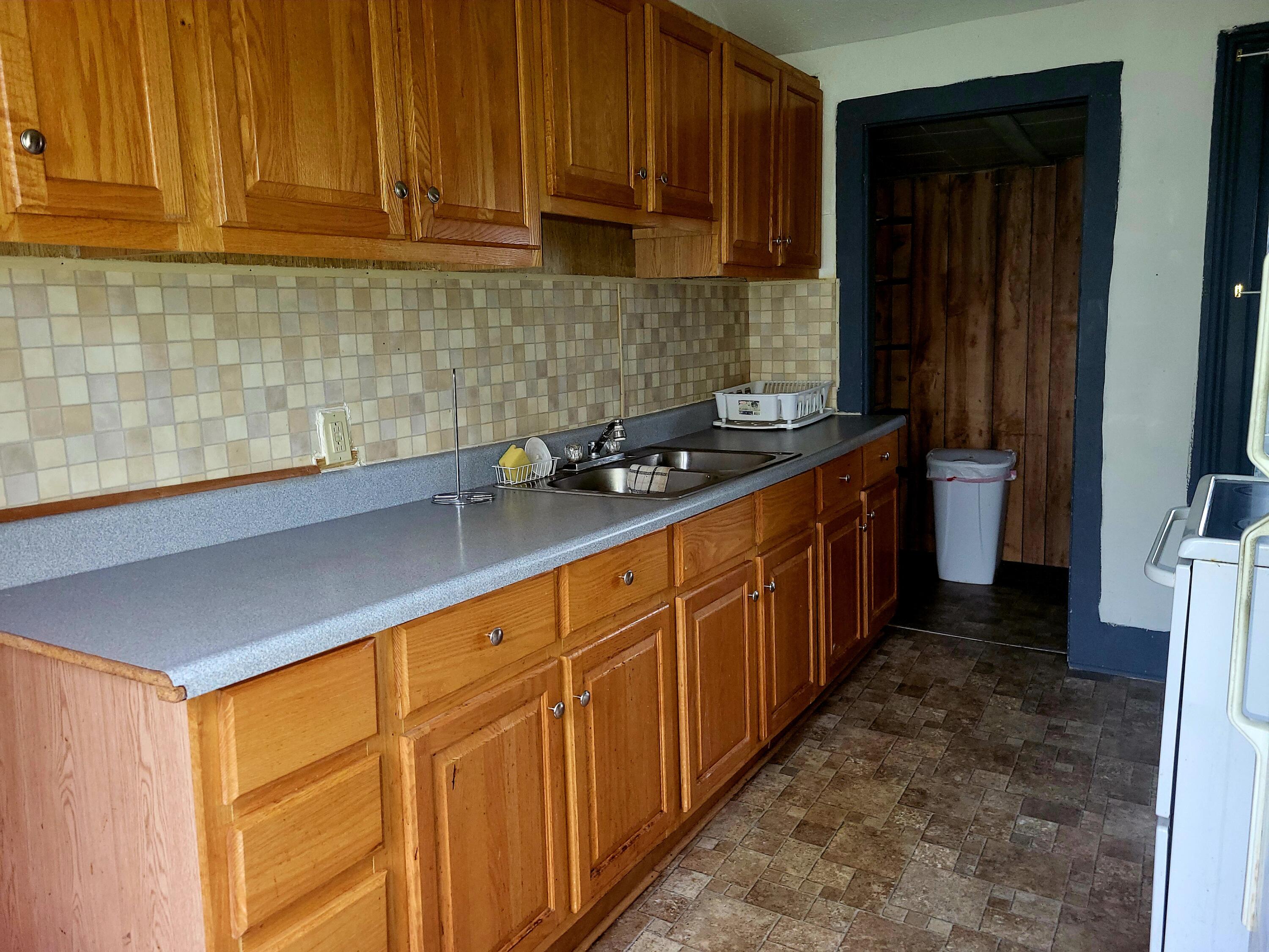 204 W Delaware Street Property Photo 9