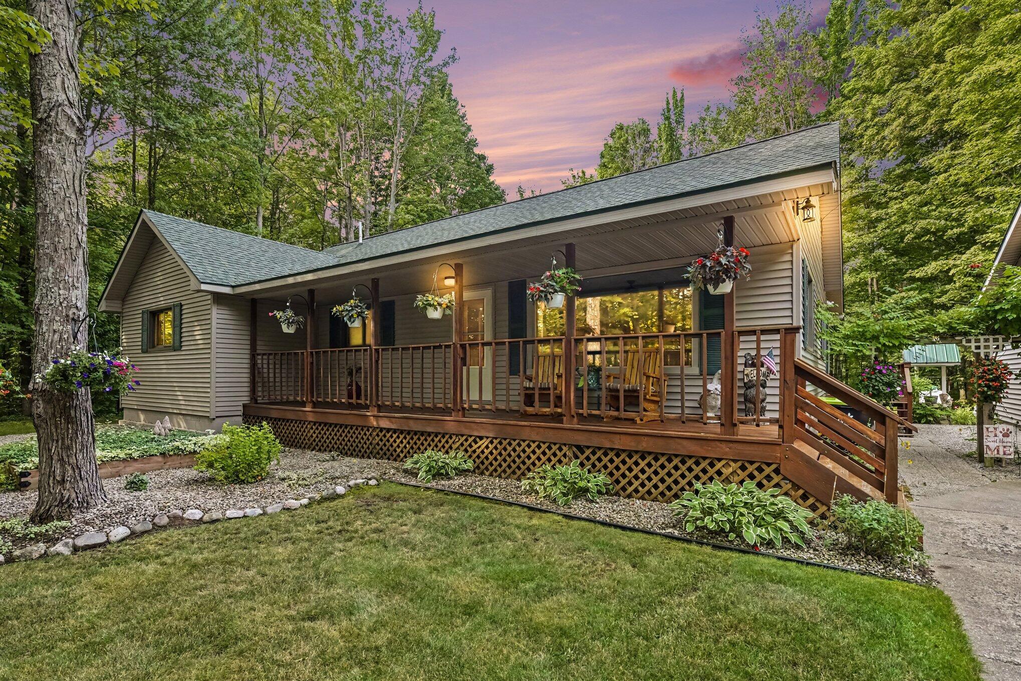 3265 M 72 W Property Photo 1