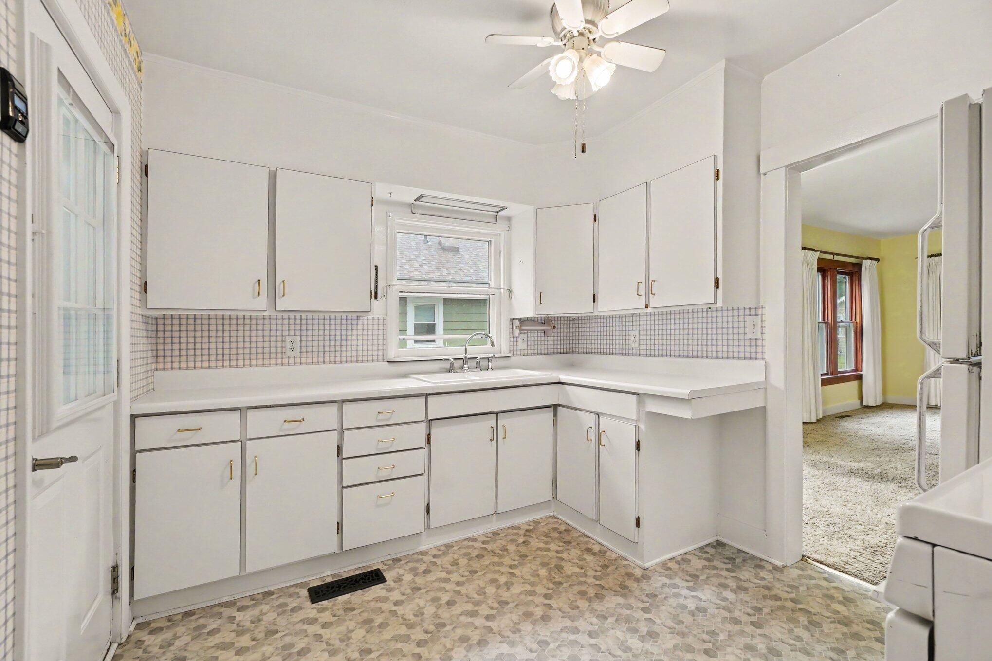 3636 Adams Street Property Photo 5