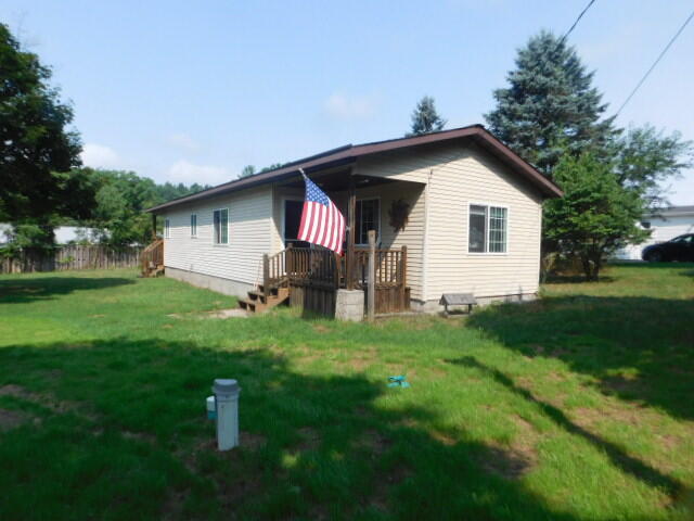 4695 Miramar Avenue Property Photo 1
