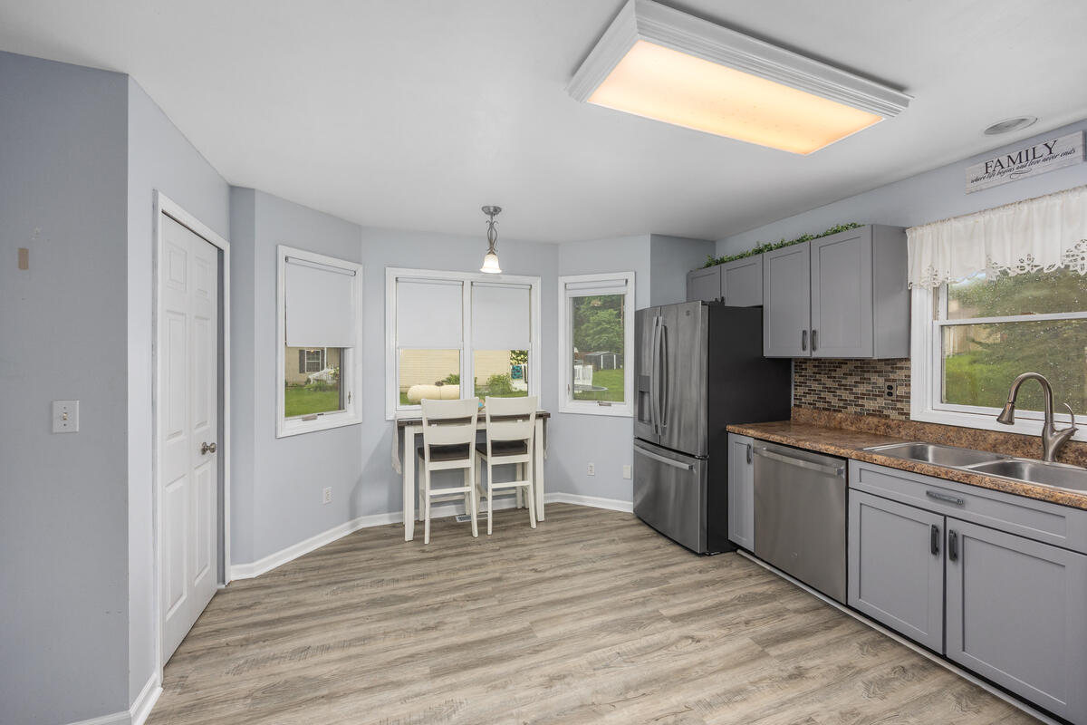 10881 Hoffman Road Property Photo 14