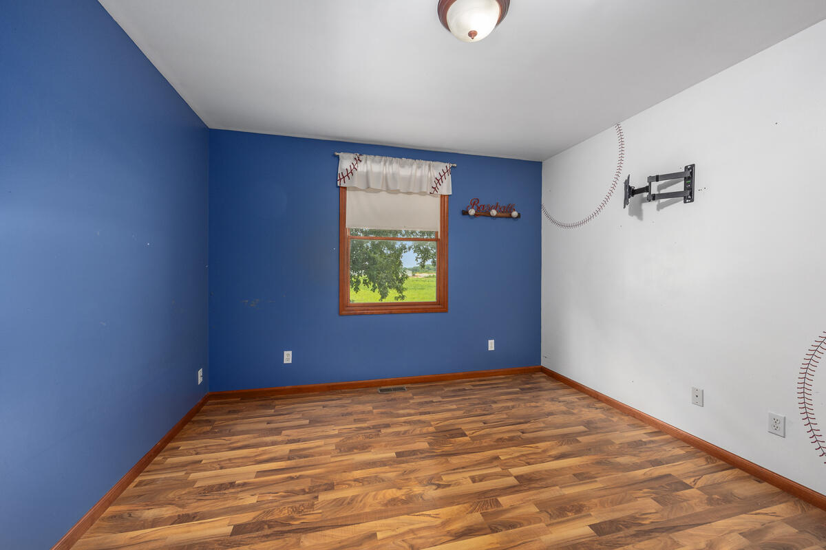 10881 Hoffman Road Property Photo 21