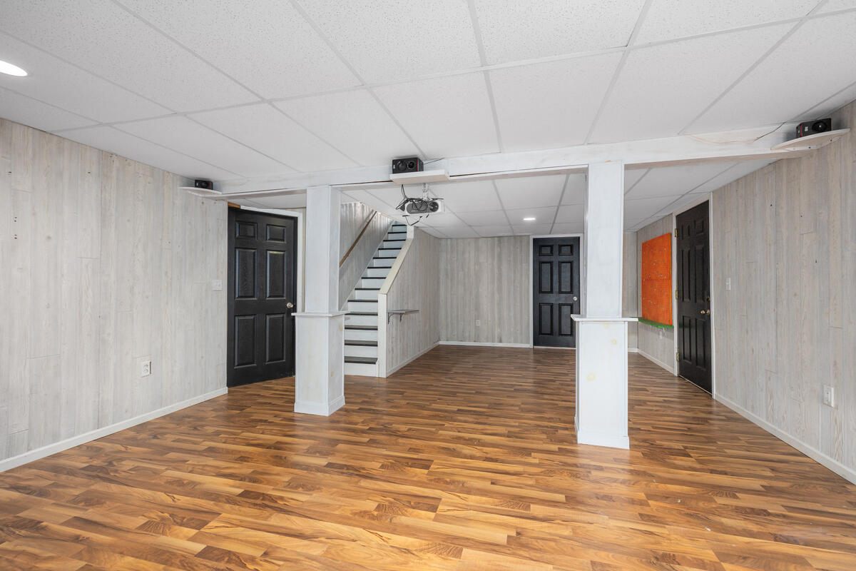 10881 Hoffman Road Property Photo 26