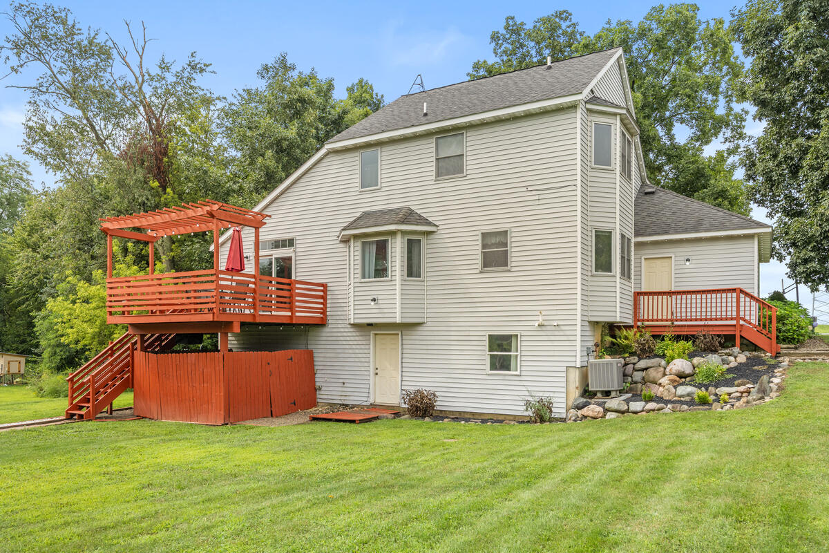 10881 Hoffman Road Property Photo 31