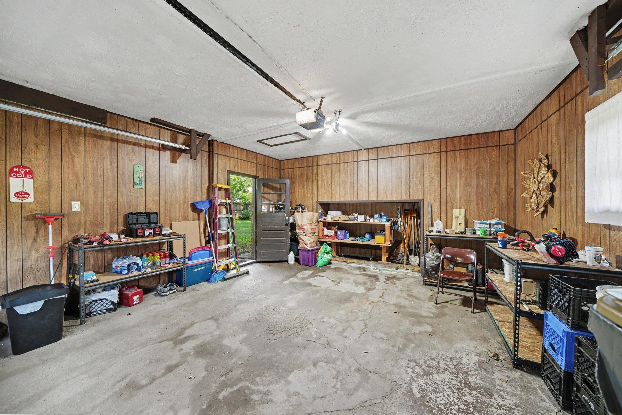 1507 Langley Avenue Property Photo 23