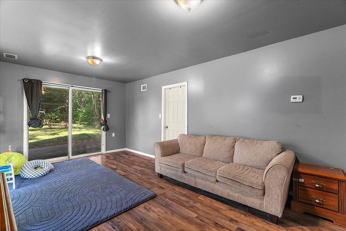 678 Butternut Drive Property Photo 16