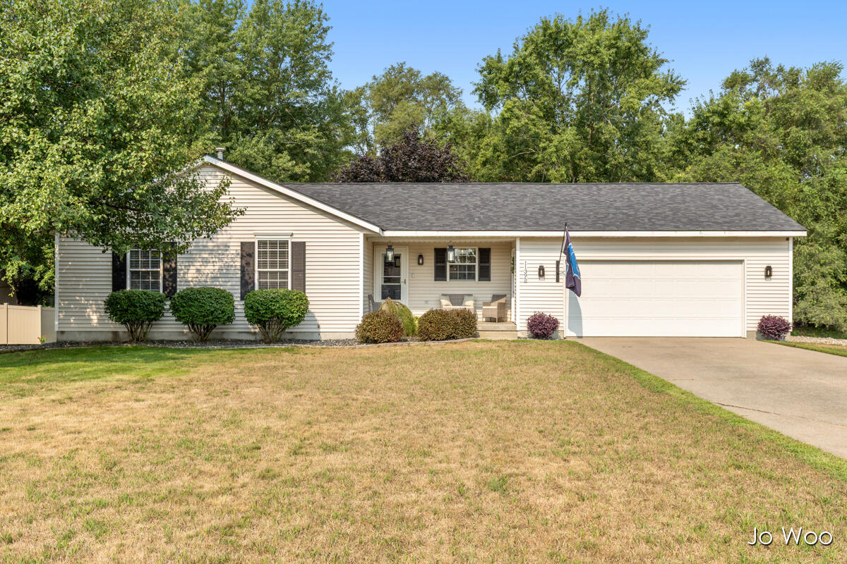 11395 Hunters Meadow Drive Property Photo 1