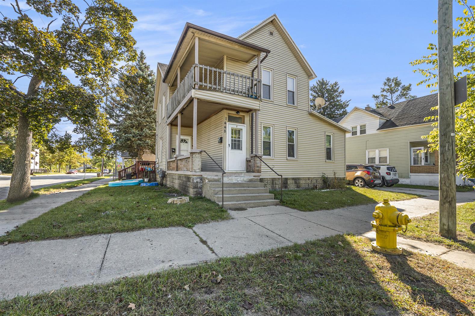 1448 Broadway Avenue Nw Property Photo 18