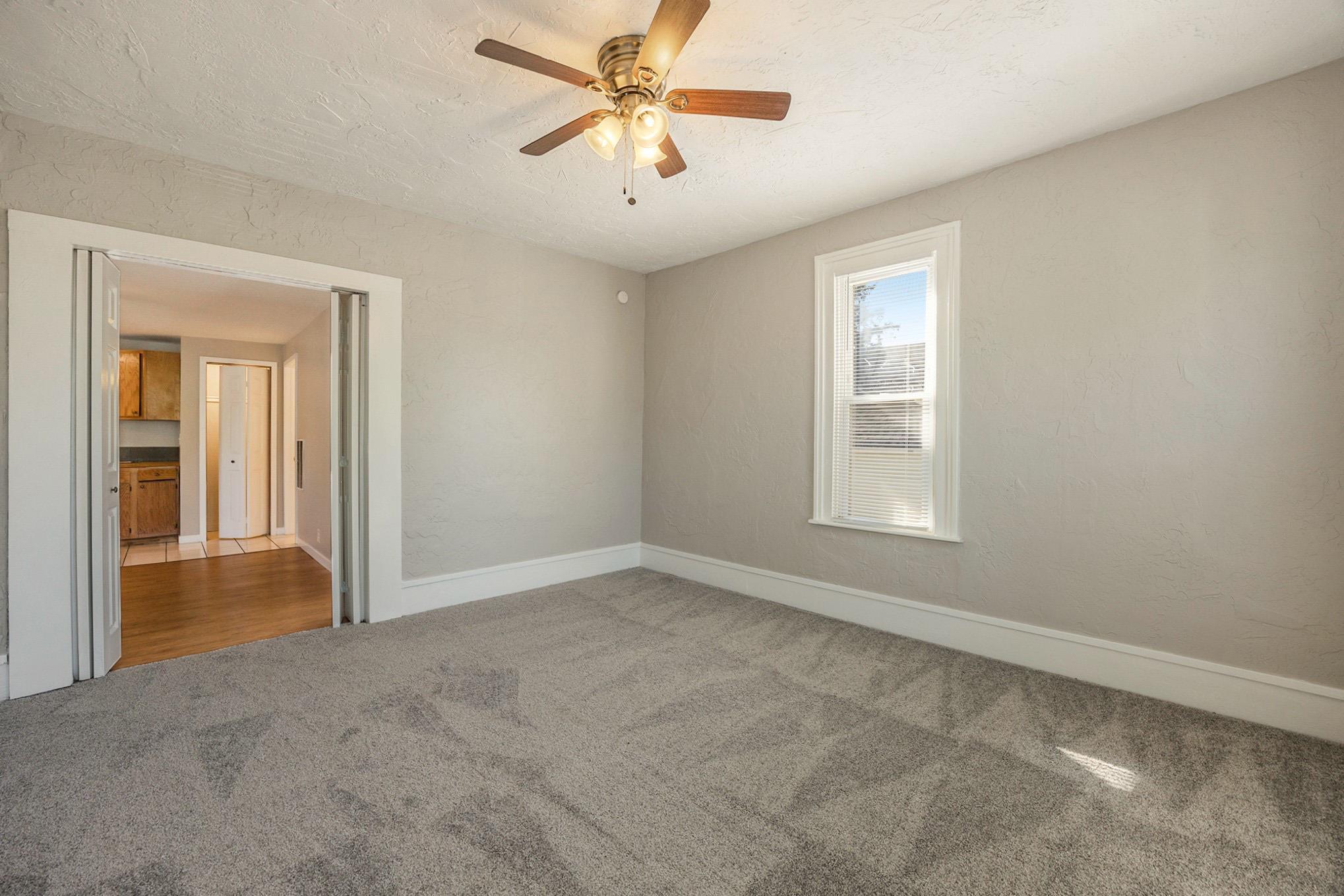 1448 Broadway Avenue Nw Property Photo 25