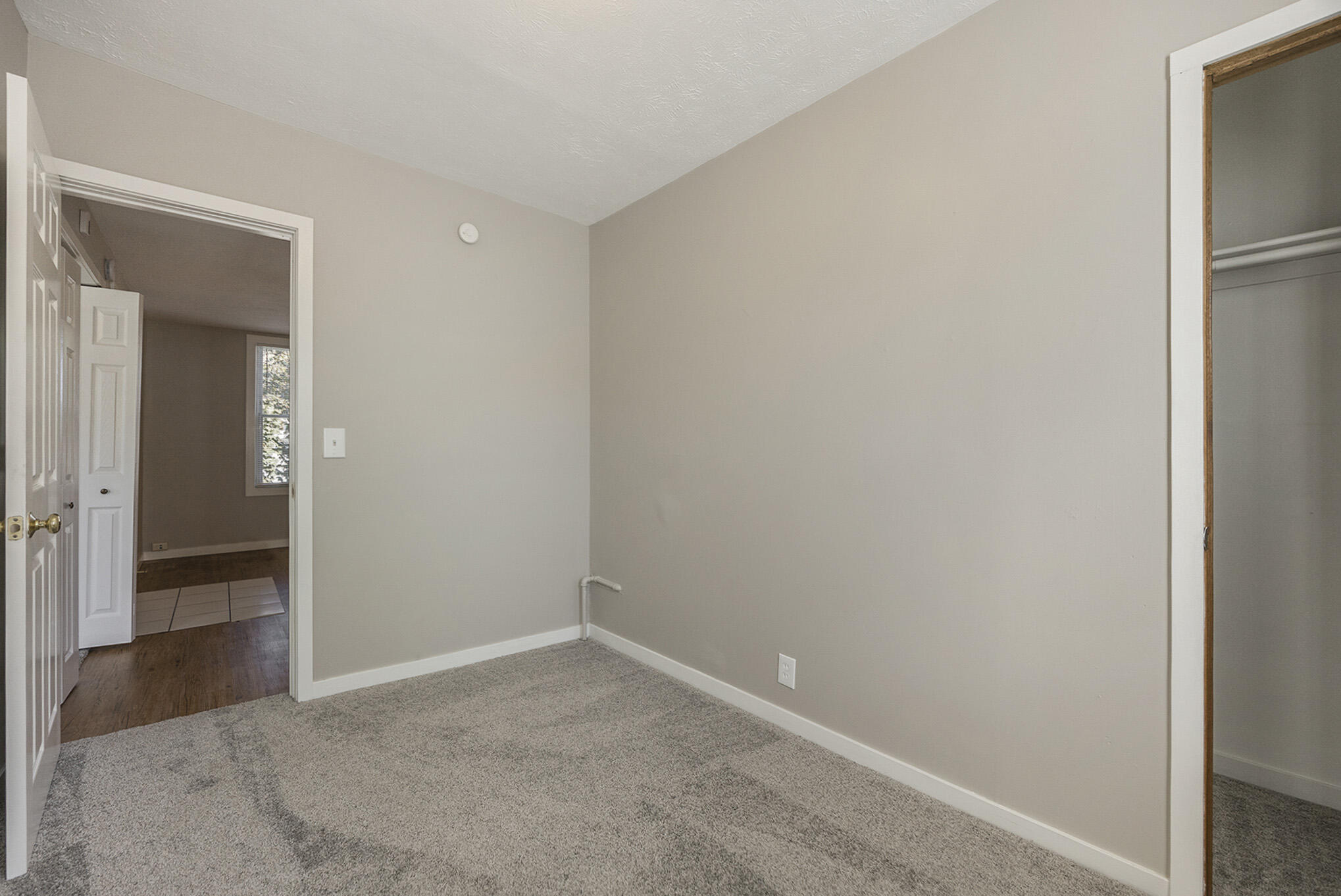 1448 Broadway Avenue Nw Property Photo 28