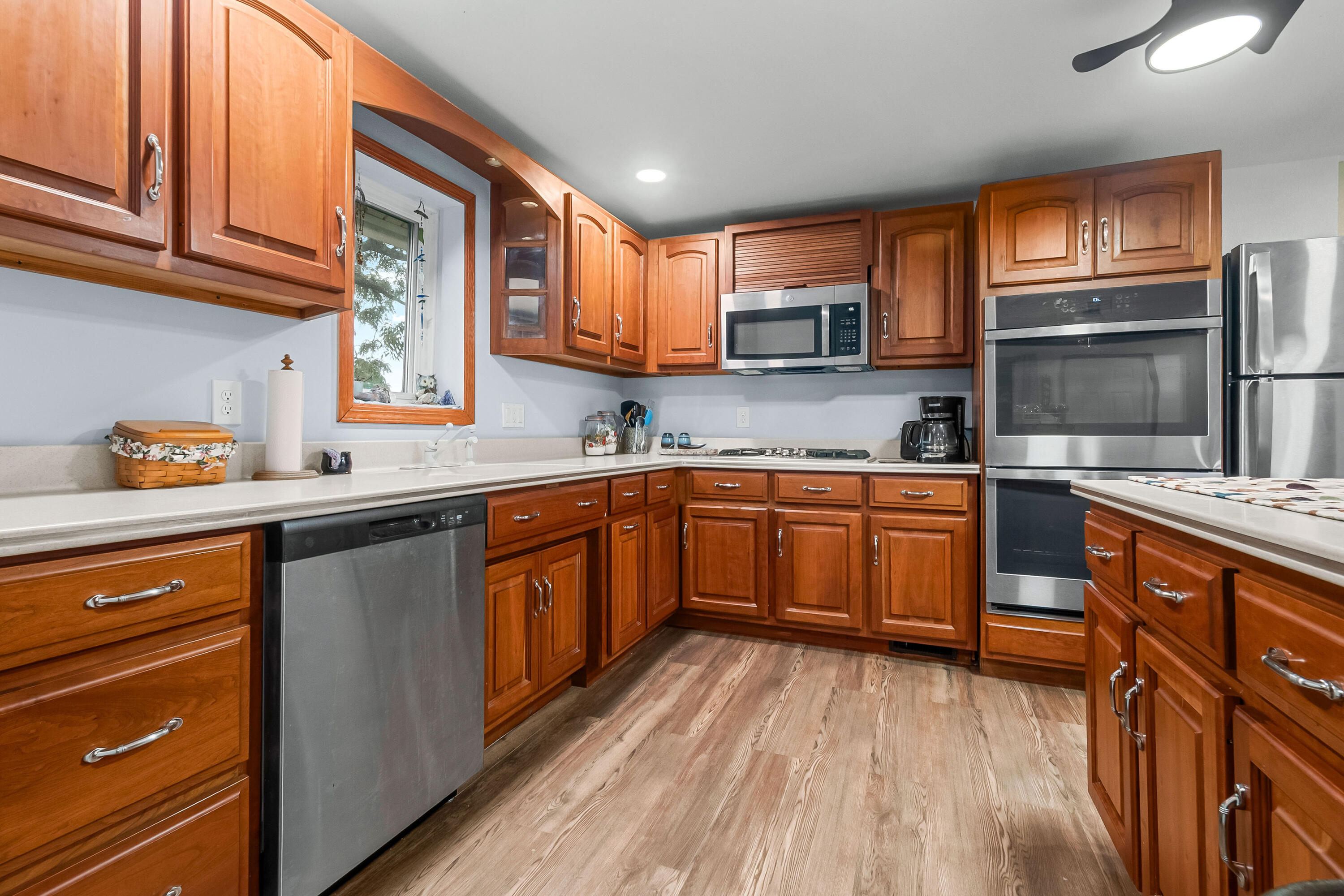 10303 Grass Lake Road Property Photo 7
