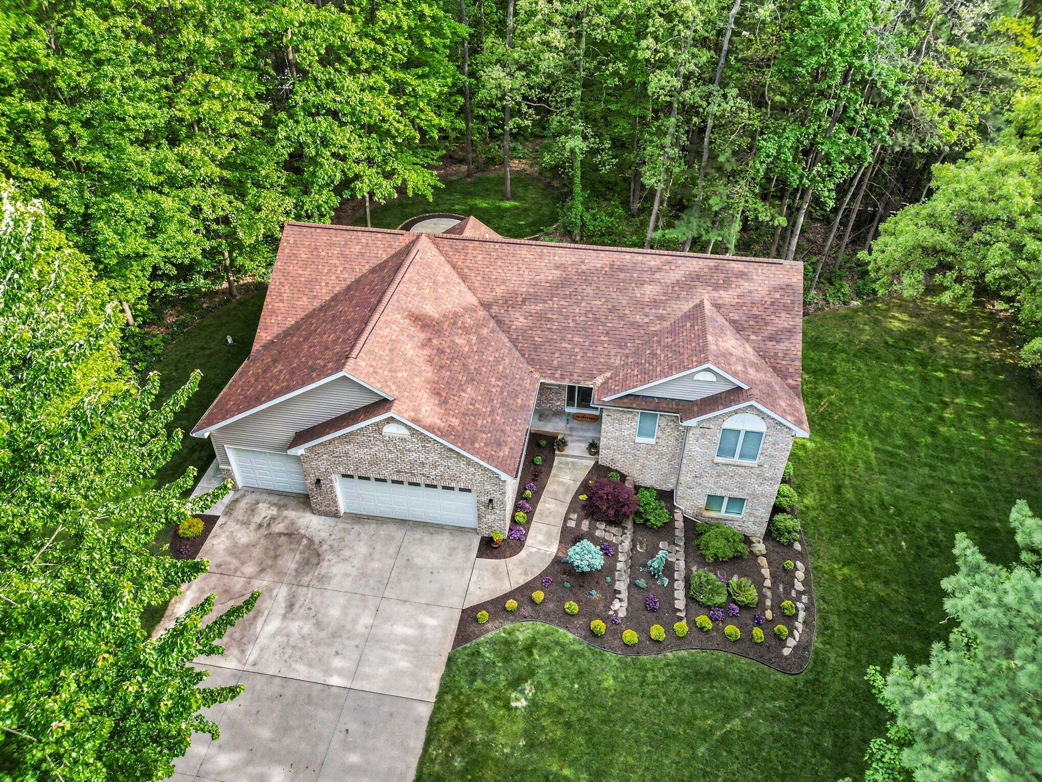 5224 Bonasa Drive Ne Property Photo 2