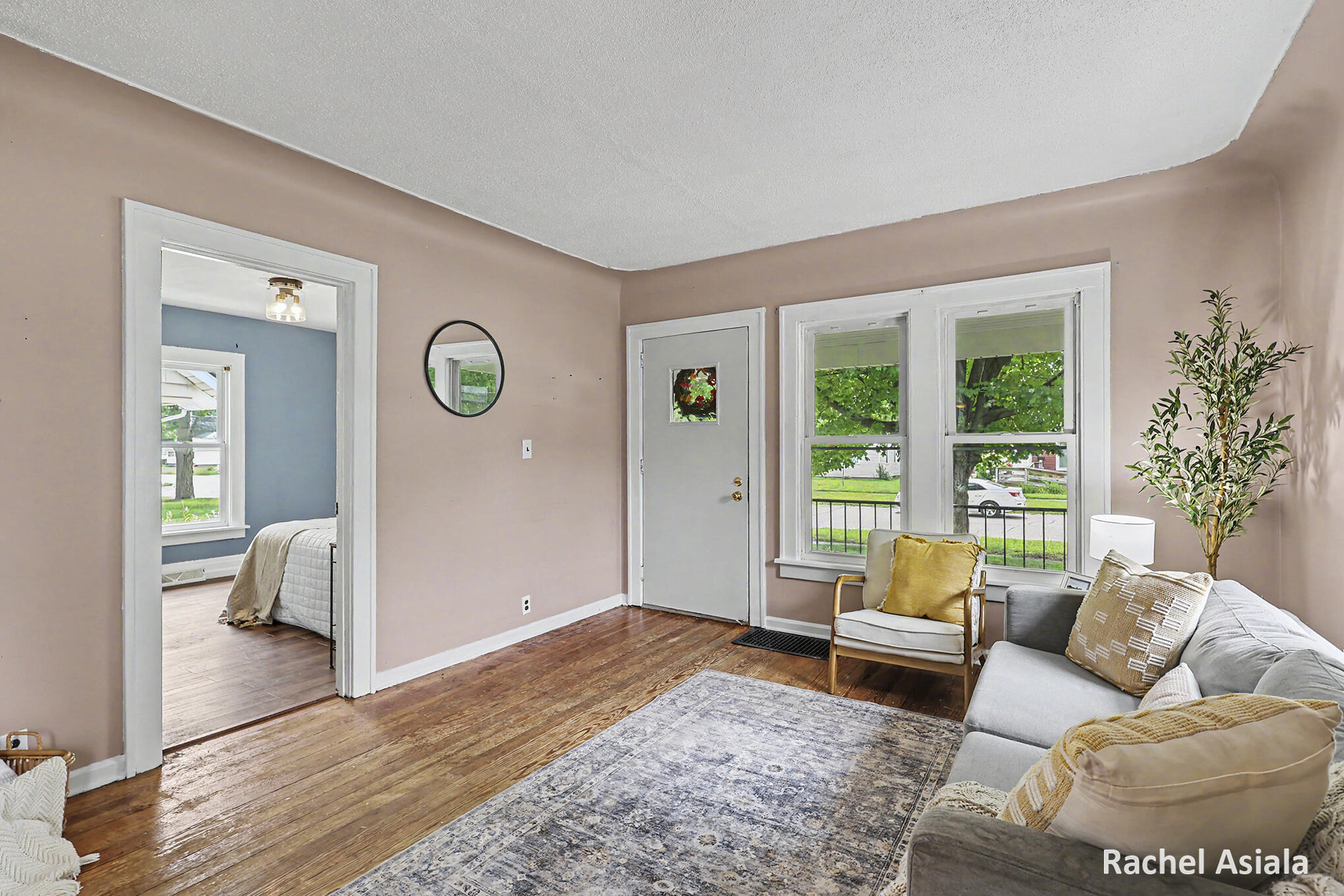 143 Murray Street Se Property Photo 5