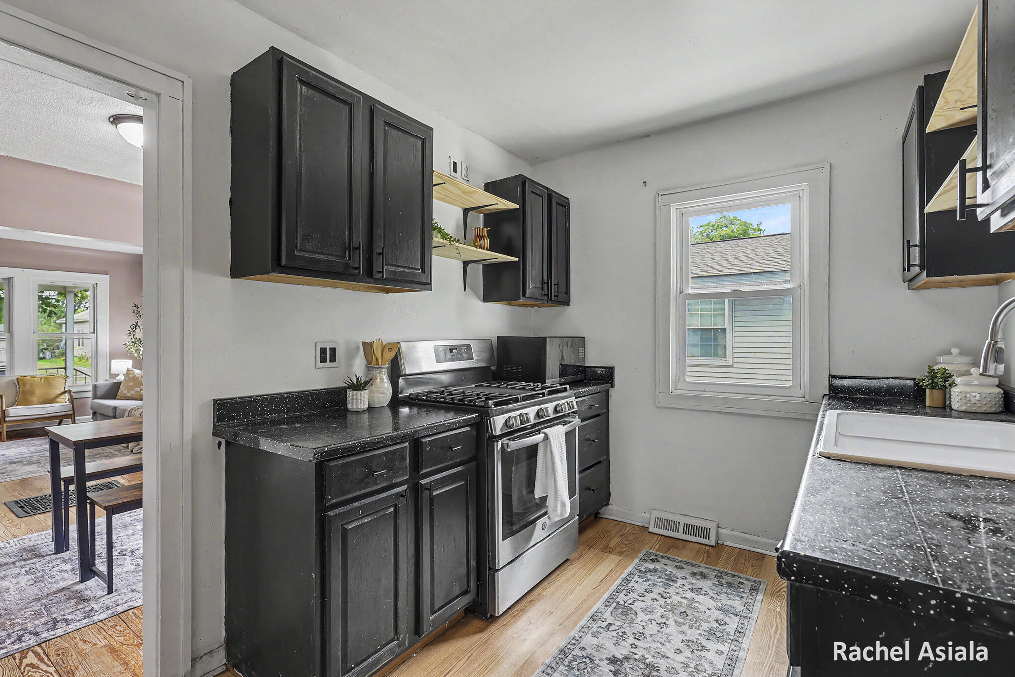143 Murray Street Se Property Photo 16