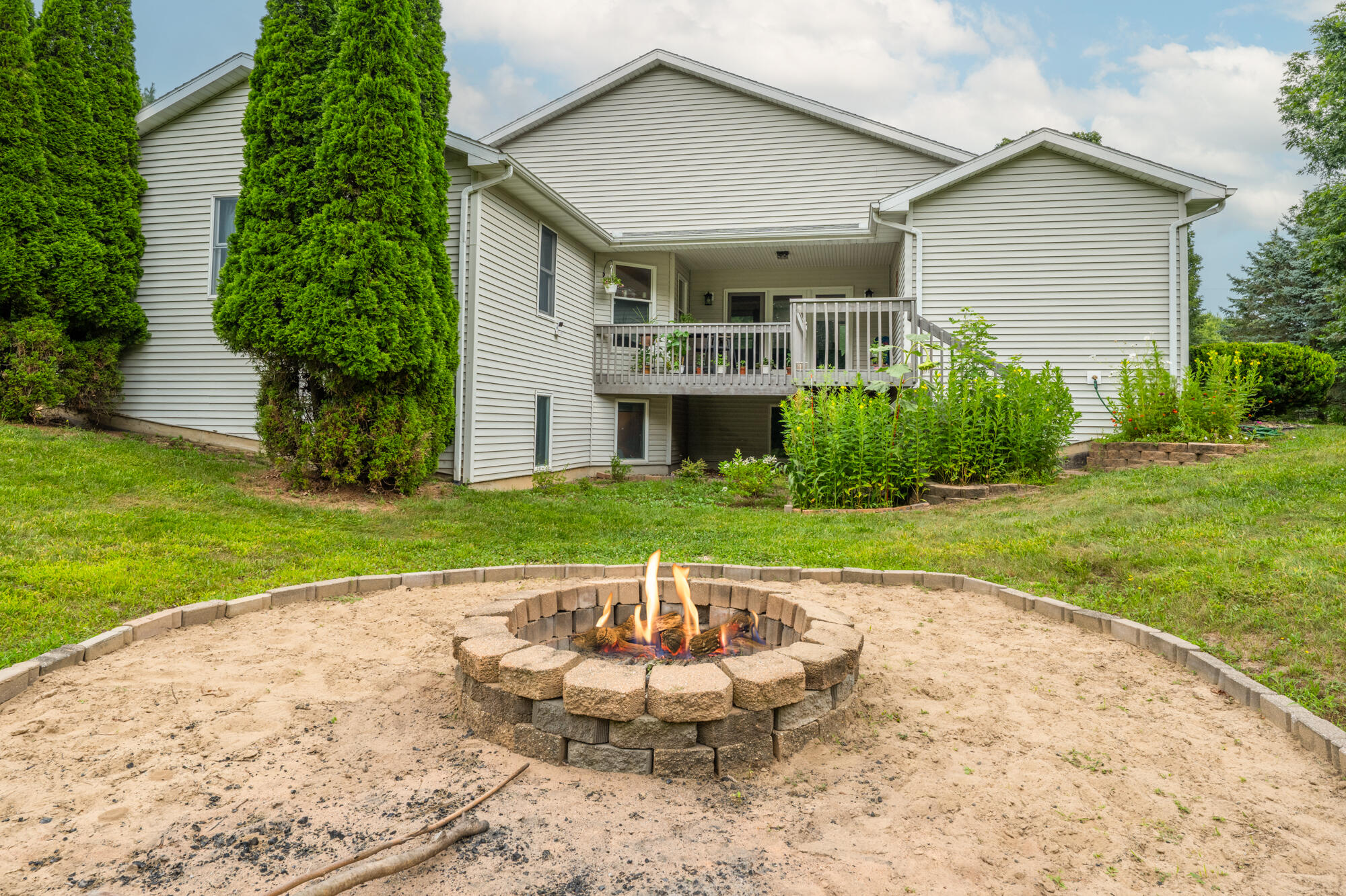 5324 Becht Road Property Photo 10