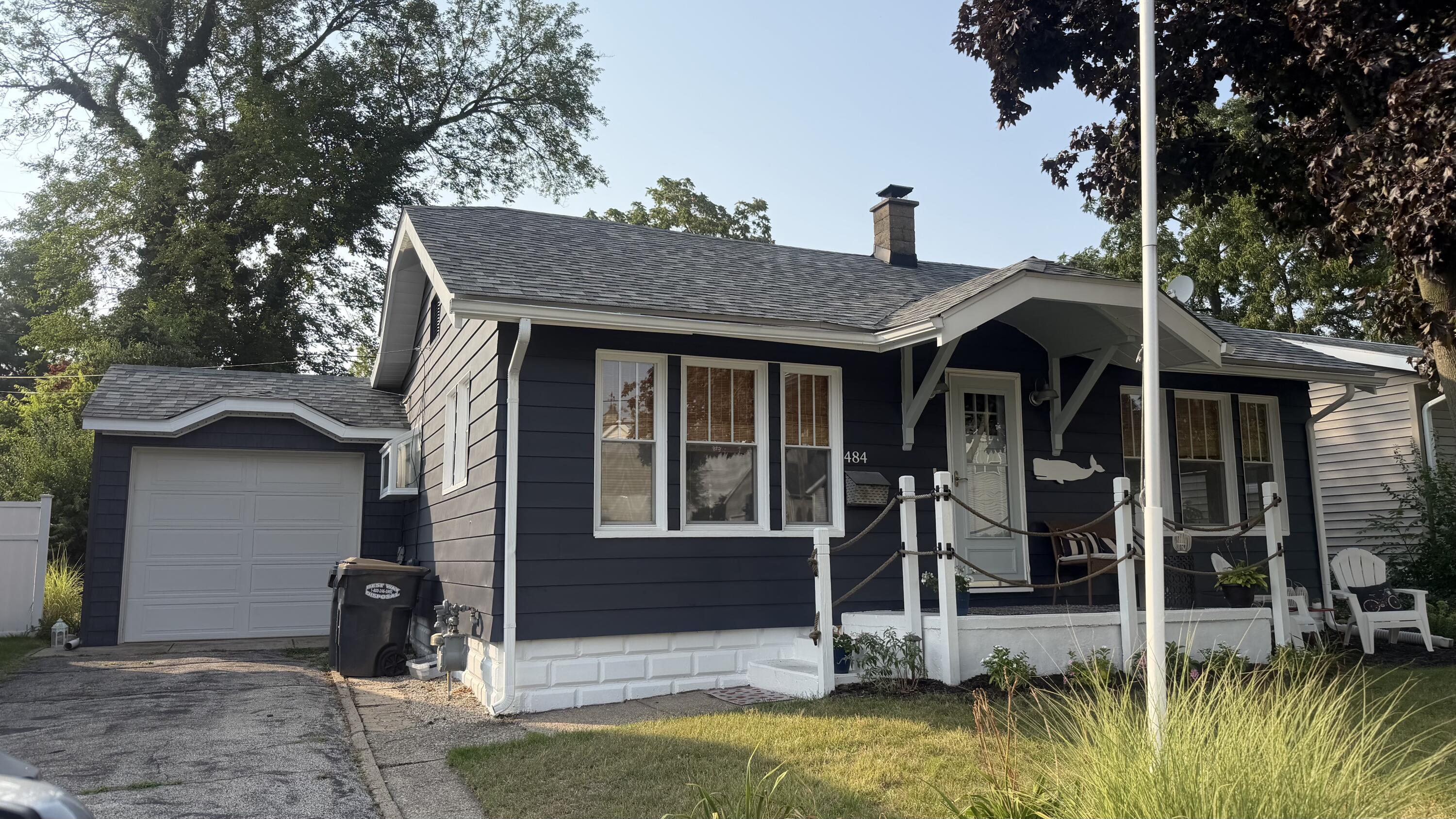 484 Upton Drive Property Photo 1
