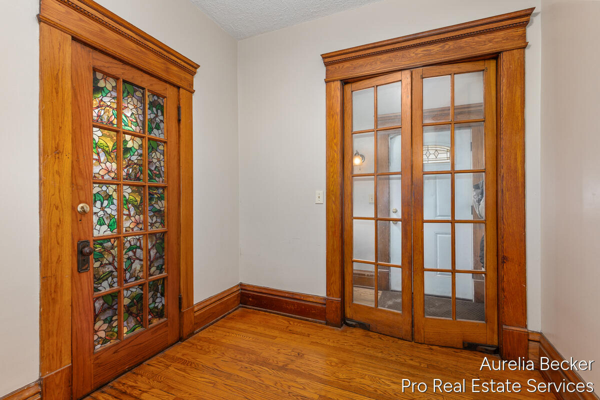 745 Prospect Avenue Se Property Photo 8