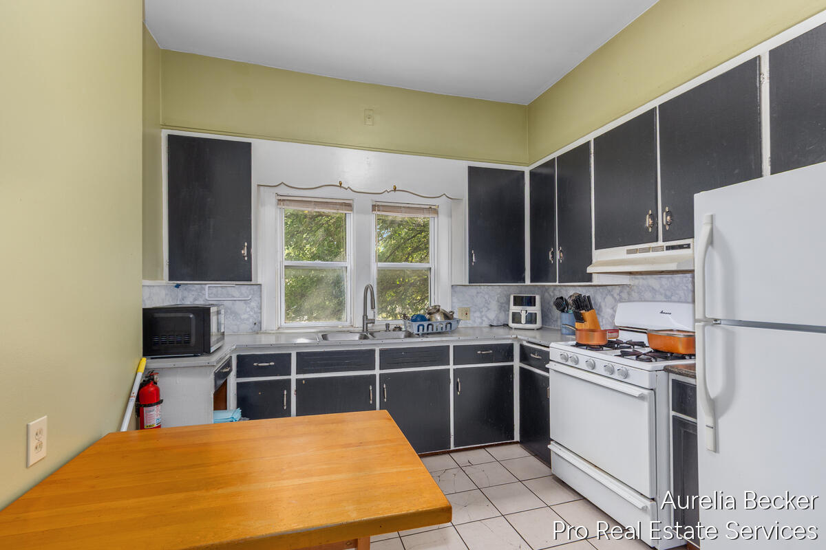 745 Prospect Avenue Se Property Photo 12
