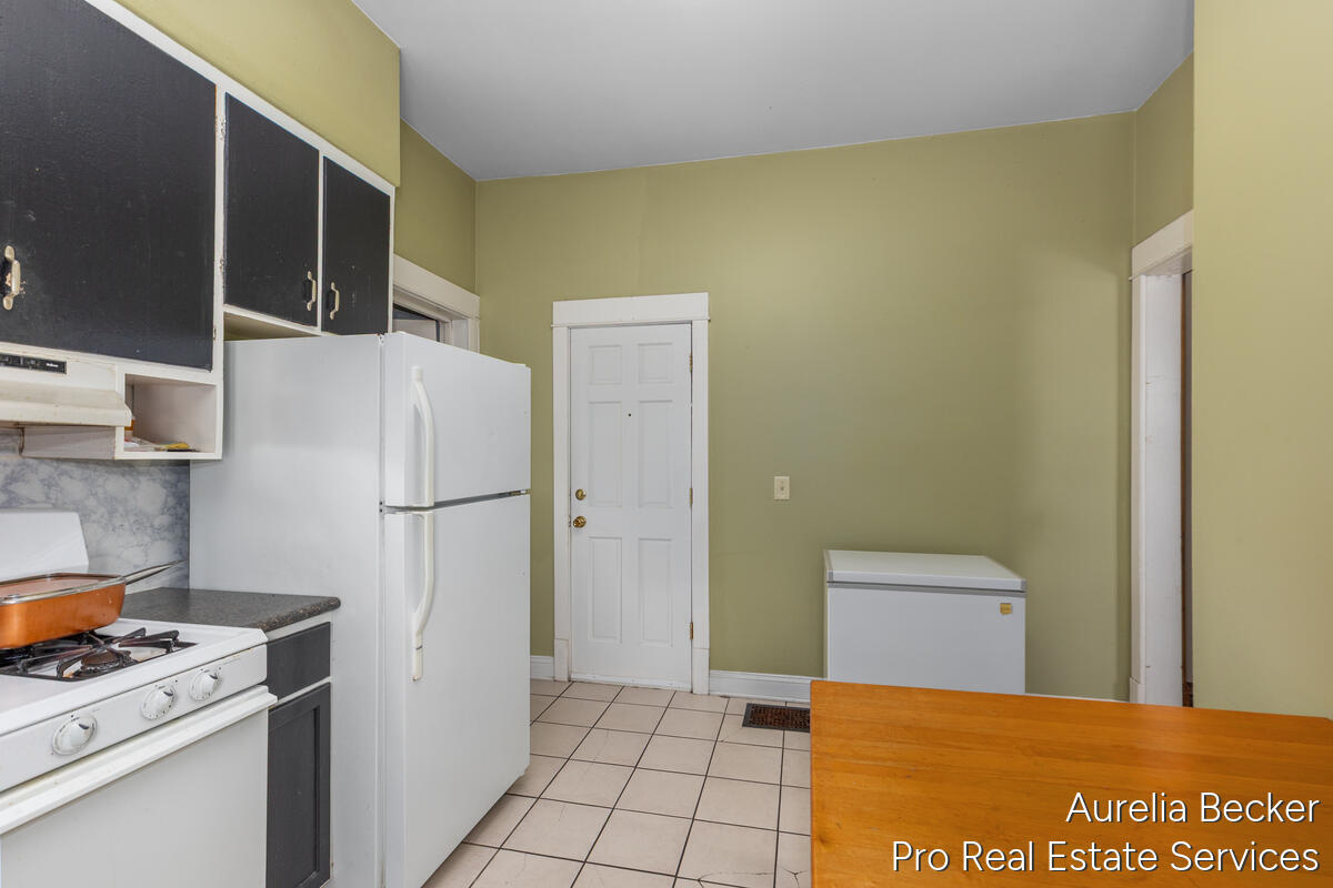 745 Prospect Avenue Se Property Photo 14