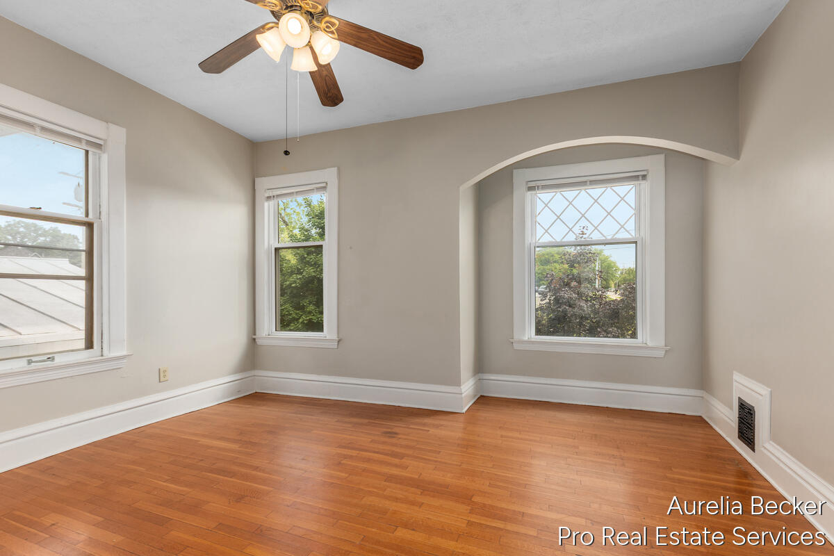 745 Prospect Avenue Se Property Photo 21