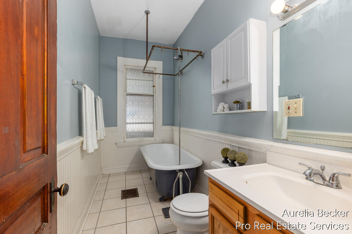745 Prospect Avenue Se Property Photo 29