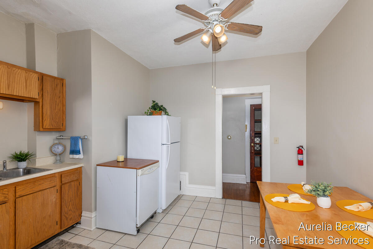 745 Prospect Avenue Se Property Photo 32