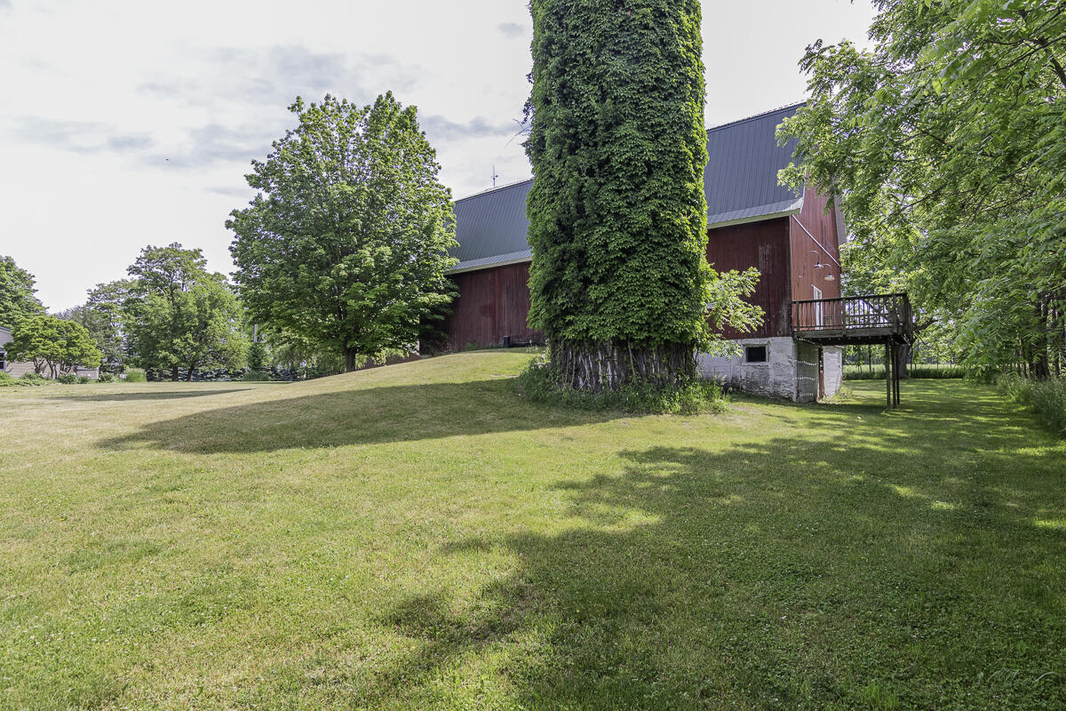11481 Cressey Road Property Photo 35