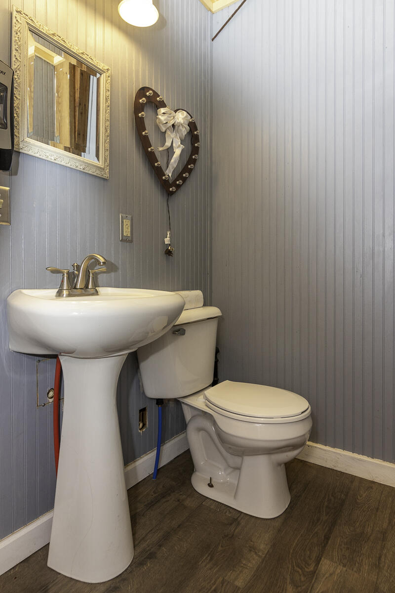 11481 Cressey Road Property Photo 41