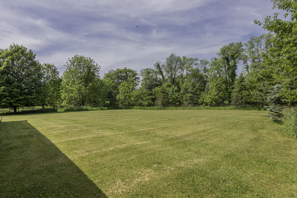 11481 Cressey Road Property Photo 59