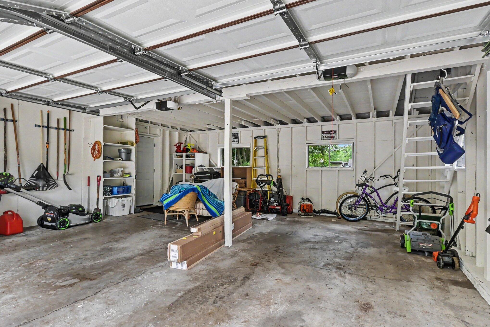 4591 Nakoma Drive Property Photo 39