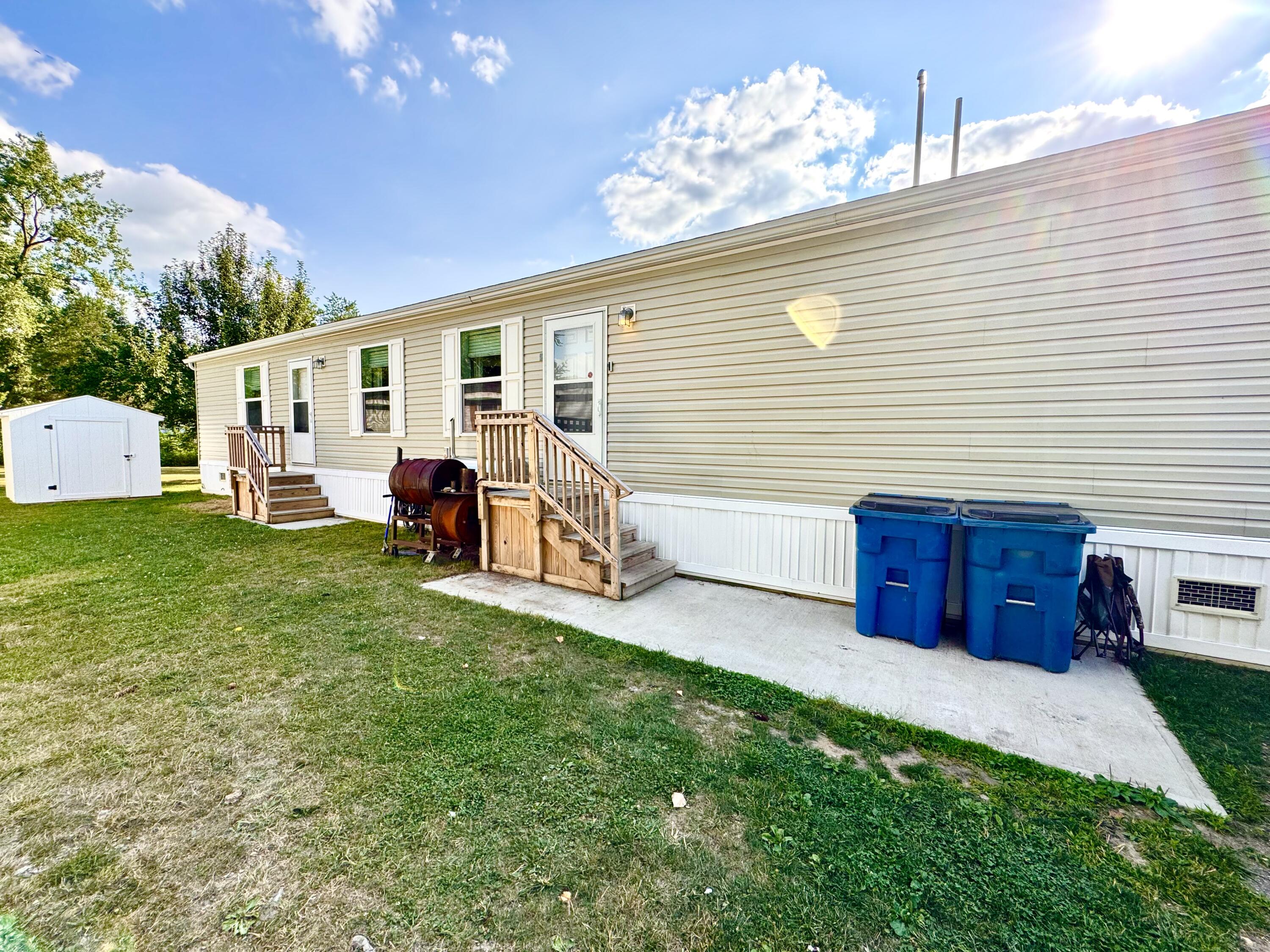11366 Greenfield Drive Property Photo 3