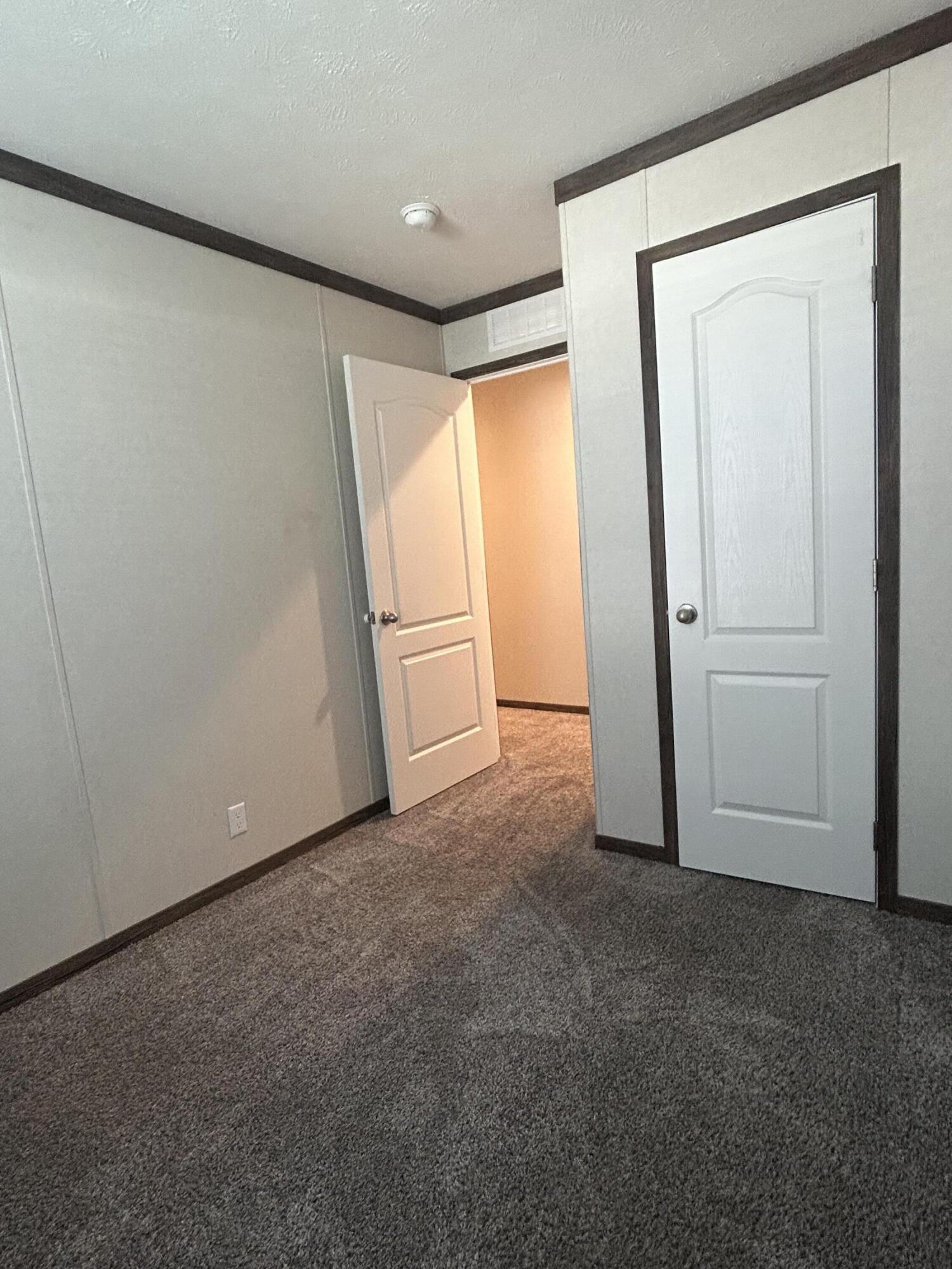 11366 Greenfield Drive Property Photo 10