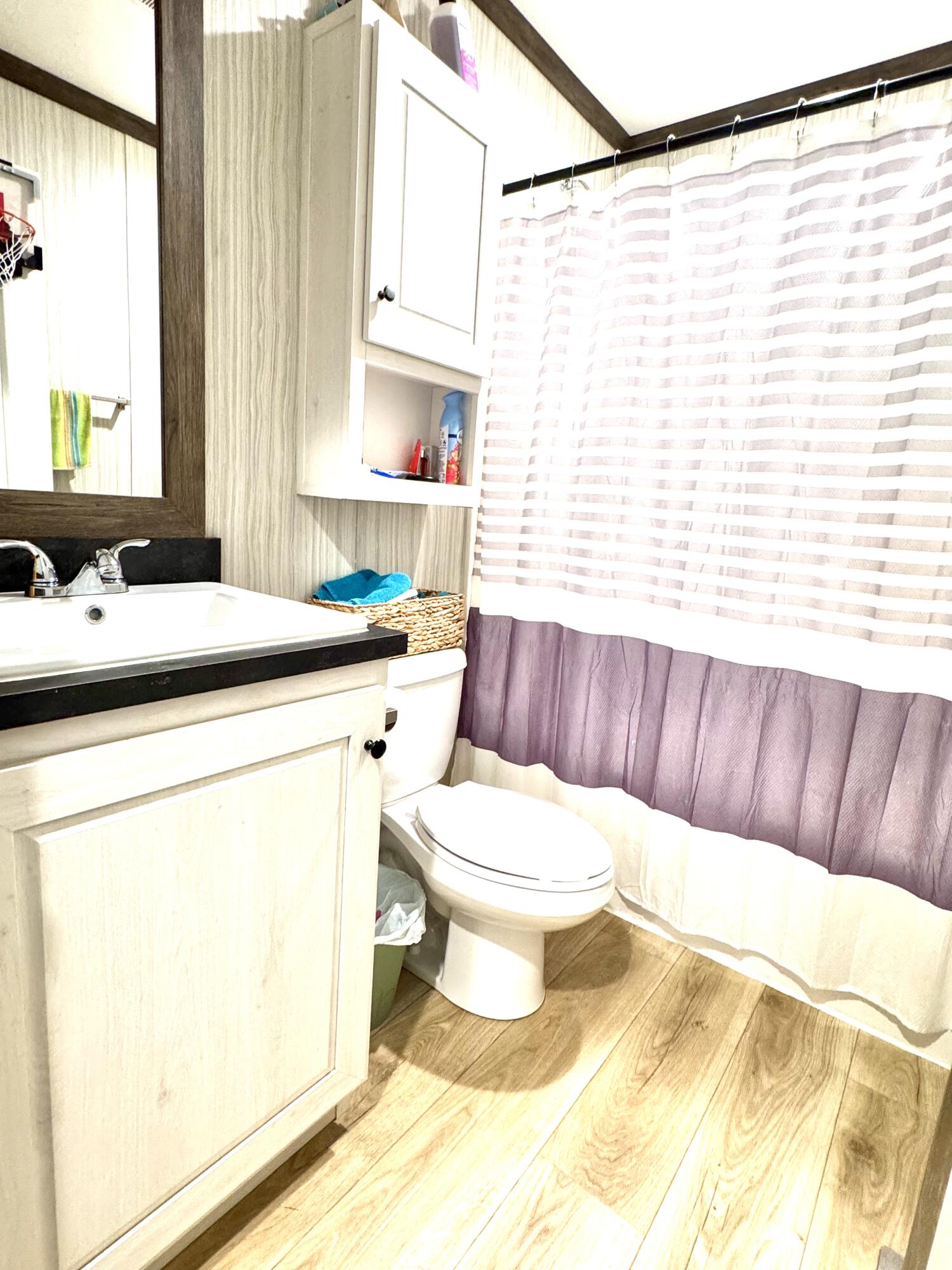 11366 Greenfield Drive Property Photo 12