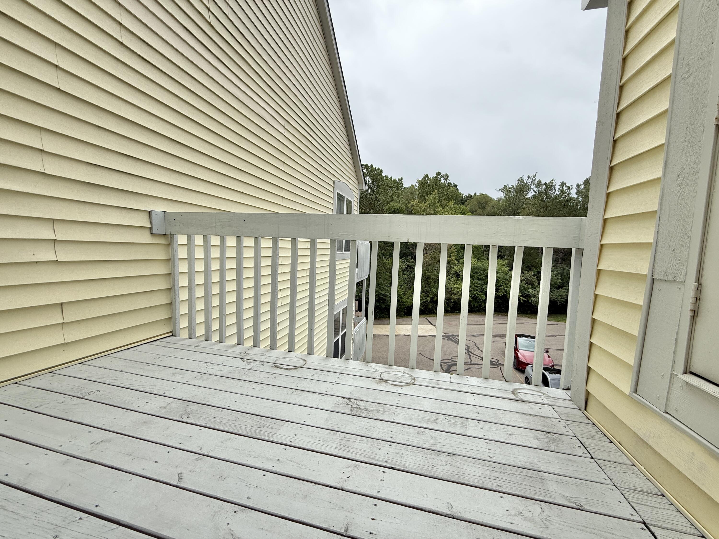 2203 S Huron Parkway S 4 Property Photo 25