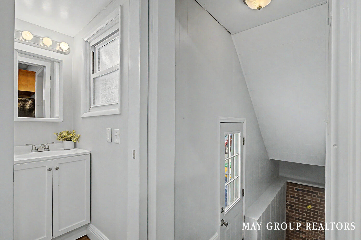 143 Burr Oak Street Ne Property Photo 26