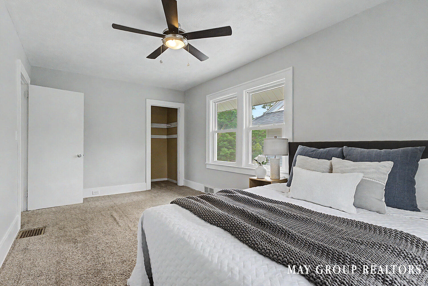 143 Burr Oak Street Ne Property Photo 29