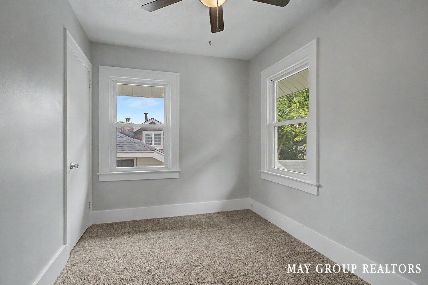 143 Burr Oak Street Ne Property Photo 35