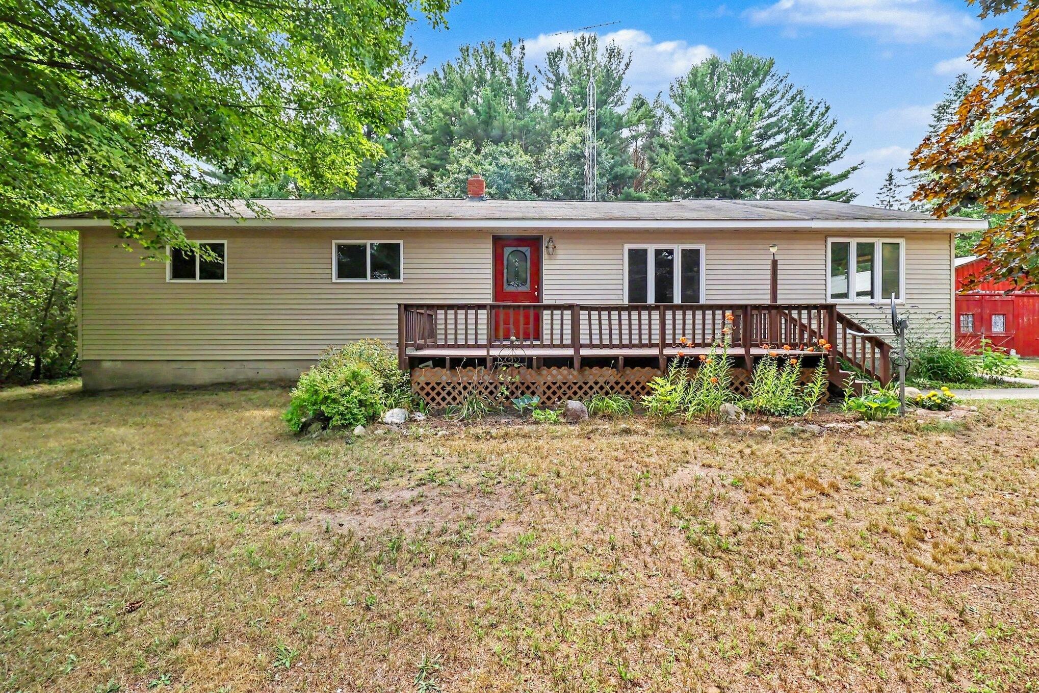 1061 E Fountain Road Property Photo 3