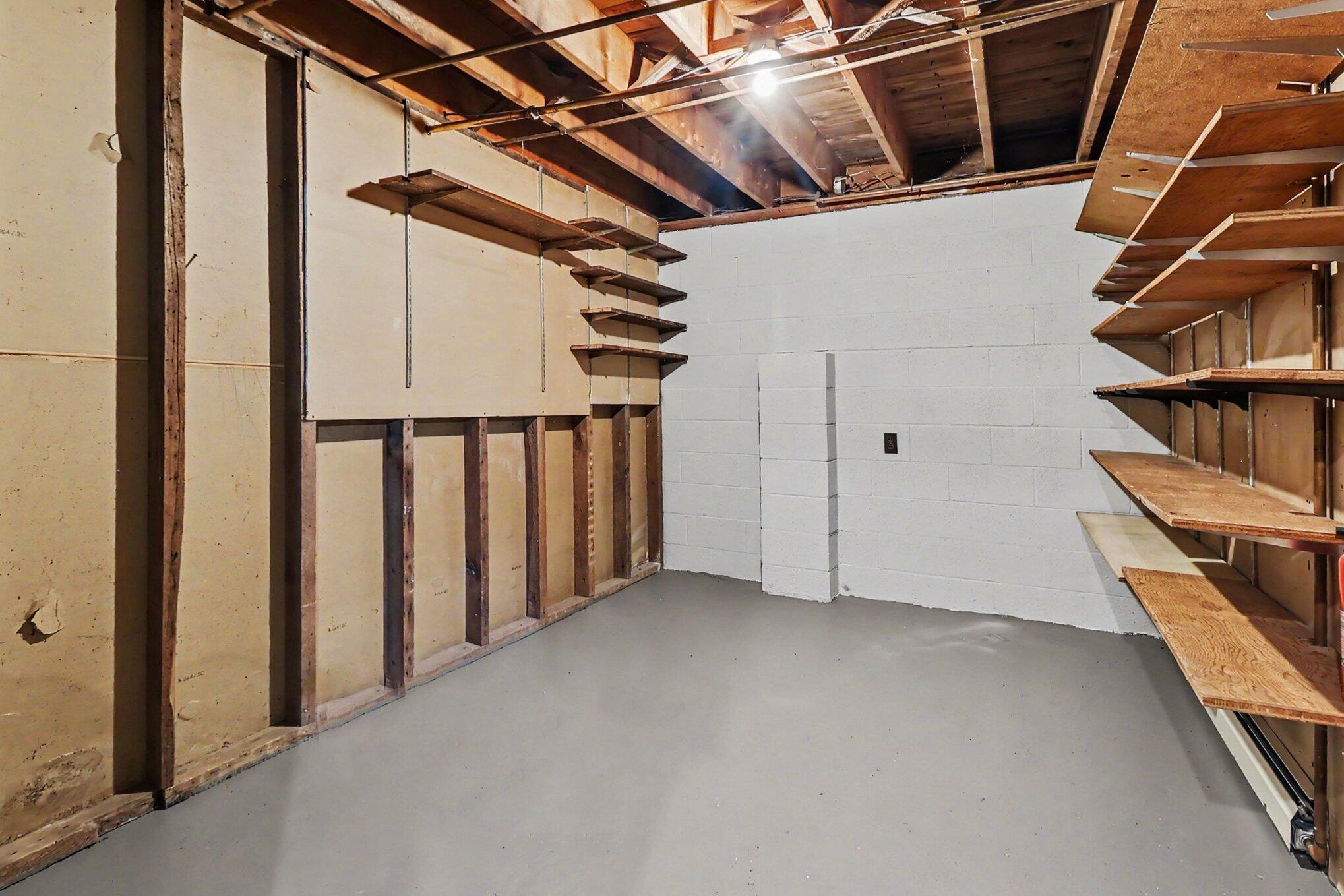 1061 E Fountain Road Property Photo 34